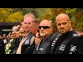 Lagu Honderden leden bij afscheid No Surrender-baas