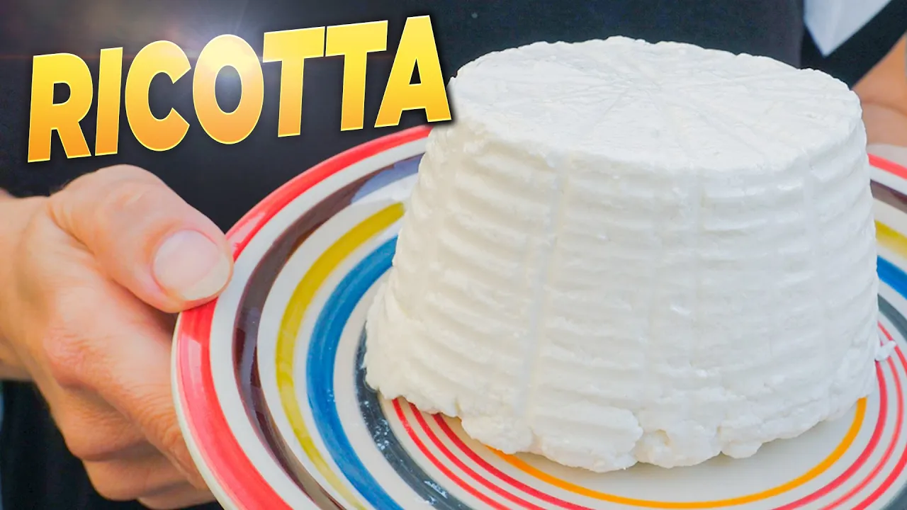 How to Make RICOTTA CHEESE at Home Like an Italian CheeseMaker