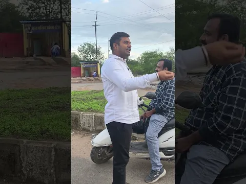 Motorcycle पर 3-4 लोग न बैठाएँ, हादसे का खतरा बढ़ सकता है! #roadsafety #vehicle #overloading