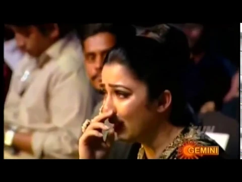 Download MP3 Charmi Crying At IIFA  when playing AV About Satya Murthy garu (DSP father)
