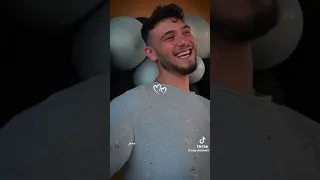 كله قال لي اشمعنا هو رد قلبي وقال لي هو  كله قال لي اشمعنا هو رد قلبي وقال لي هو