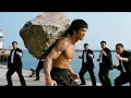 Download Lagu 碼頭搬運工竟是隱藏功夫宗師，赤手空拳打翻100日本武士！| 2025 | 功夫 | 武俠 | 動作