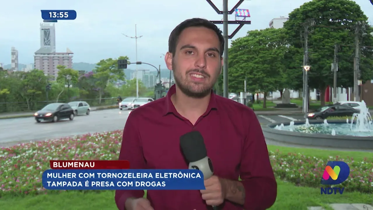 Mulher com tornozeleira eletrônica é presa com drogas