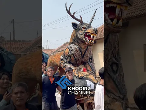 ogoh ogoh siluman rusa macan di waruroyom
