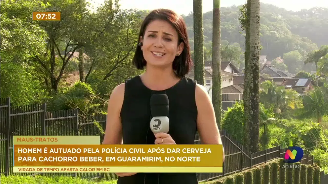 Homem é autuado pela Polícia Civil após dar cerveja para cachorro em SC