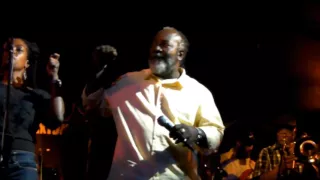 freddie mcgregor and the mafia u0026 fluxy band i see it in you if you wanna go live