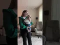Download Lagu Nog een paar weken genieten van verlof, maar dit is een dagelijks iets 😂 #mom #mommy #newborn #funny