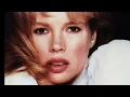 10 Sexy Photos of Kim Basinger