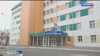 Стали известны подробности состояния мальчика, который накануне выпал из окна квартиры на 9-м этаже