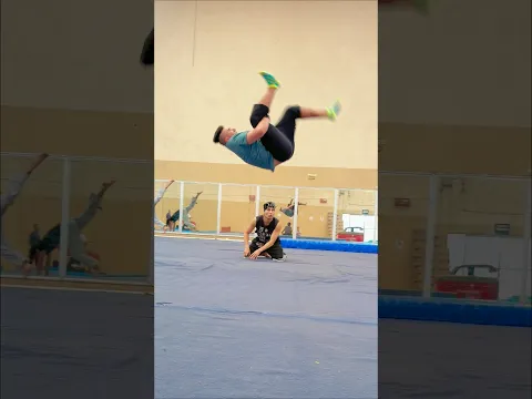 SALTÓ MUCHO MÁS ALTO QUE YO ☝️😱🔥🤩