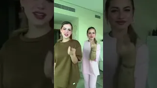 اغنيه بص البنت بتعمل ايه 