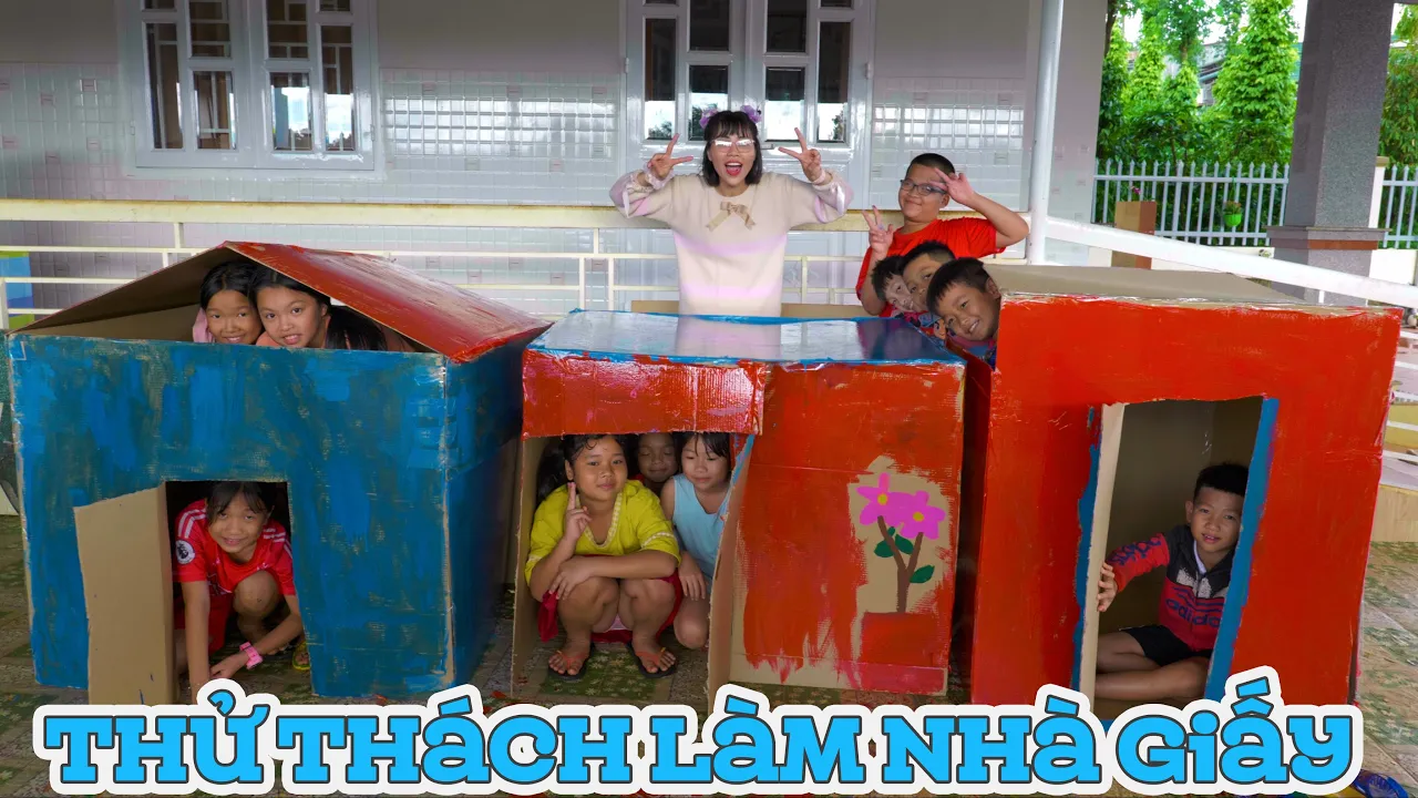 Cuộc Chiến Làm Nhà Bằng Thùng Xốp
