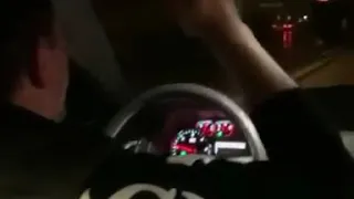 انت عكس الناس انت بعد لا تقلي احبك موت مهند زعيتر لا تنسوا الإعجاب الإشتراك في القناة 