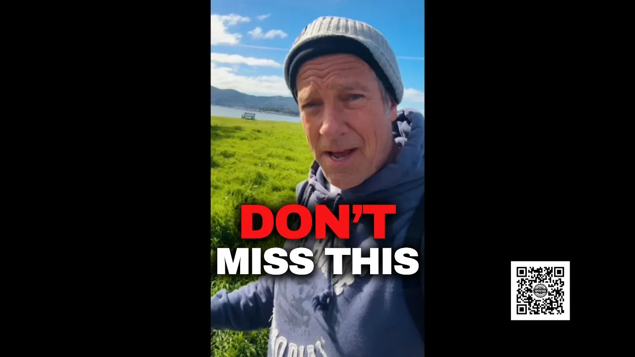 Mike Rowe — Mike Rowe Works Foundation: AI-Proof Six-Figure Jobs (YouTube video ad)