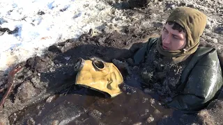 Оружие под водой, раскопки по войне в болоте