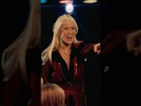 Oh to be a ’Dancing Queen’ on the dancefloor back in 1976! #ABBA