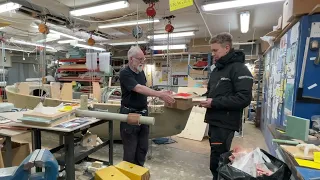 7 Dec 2022  Martin delivers the rudder bearings. Plus a bonus, sails from Hamel.