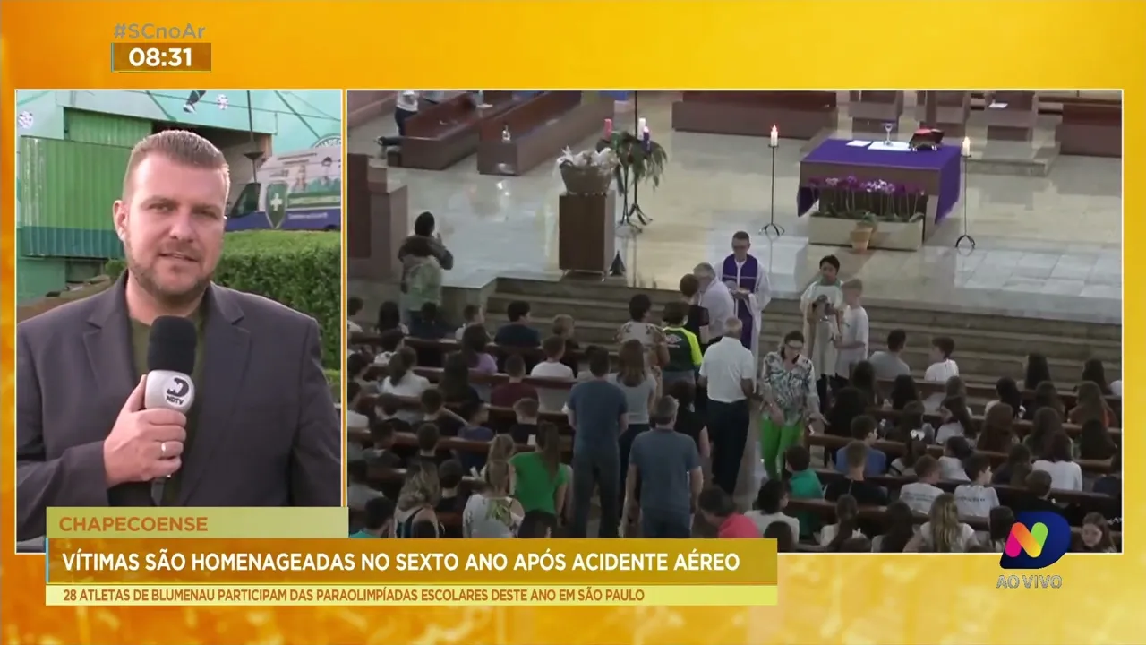 Vítimas do acidente aéreo da Chapecoense receberam homenagens em Chapecó