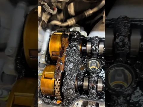 What Happens If You Don’t Change the Oil on Time.#OilChange #EngineOil#EngineMaintenance #CarRepair