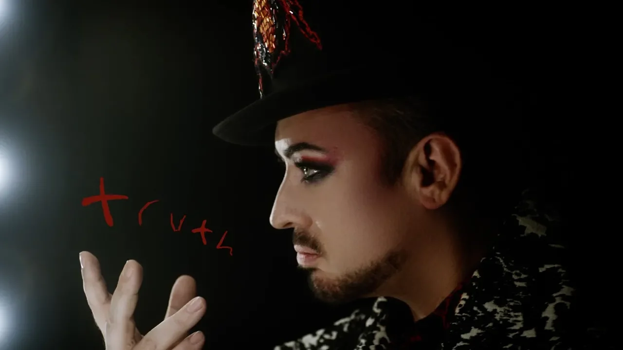 Boy George & Culture Club - Life (Official Video) Boy George & Culture Club - Life (Official Video)