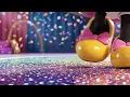 Minnie mouse foot and her heel appears