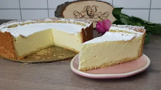 Heute gibt es einen klassischen Quarkkuchen mit Mandarinen. Quarkkuchen wird auch Käsekuchen genannt. 