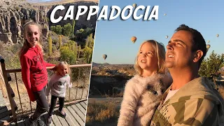 Surrounded by Balloons in Cappadocia – Hiking the Ihlara Valley – Dutch Sailing Family E25
