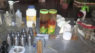 ضبط أحد الأشخاص بالجيزة لقيامه بتجهيز معمل لإنتاج مخدر الأيس الشابو وزراعة نبات الماريجوانا المخدر 