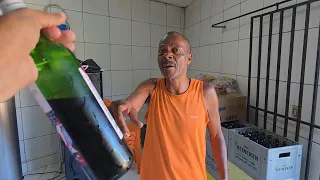 ELOI ENGANOU NAL COM O VINHO ADULTERADO