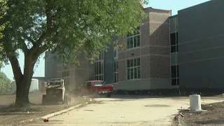 FIRST LOOK Principal gives virtual tour as new Lowell Elementary nears completion