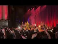 Download Lagu Ladies and Gentlemen The Yeah Yeah Yeahs Live in Mexico City Singing Maps. YYY in #CDMX