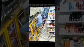 مصلح تصعقه الكهرباء احذر من الكهرباء  دندنها