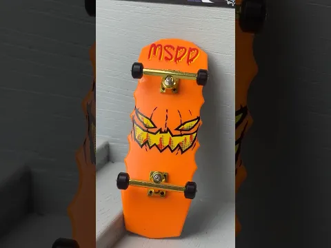 Montei um skate de dedo MUITO ESTRANHO 🤯