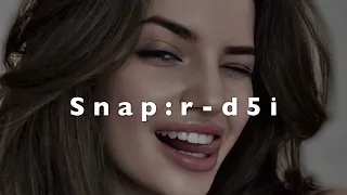 شيلة ياويل حالي ياويل حالي عند شوفه وفرقاه وياويل حالي لاتهجئ حروفه بطيء 