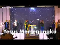 Download Lagu Yesus Memegangku - OFFICIAL LYRIC VIDEO Cover GBI KELUARGA ALLAH SEMARANG