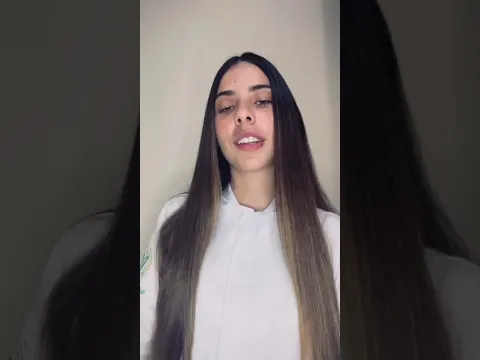 Essa é a LIVIA - ESTUDANTE DE MEDICINA VETERINÁRIA (MED VET) #shorts