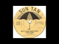 Download Lagu ReGGae Music 740 - Louisa James - Boy (I Have Been Hurt) [Sun Tan]