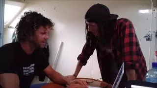 Sailing Into Freedom – Episode 10 Plukky and the italian crew sailing with bad weather