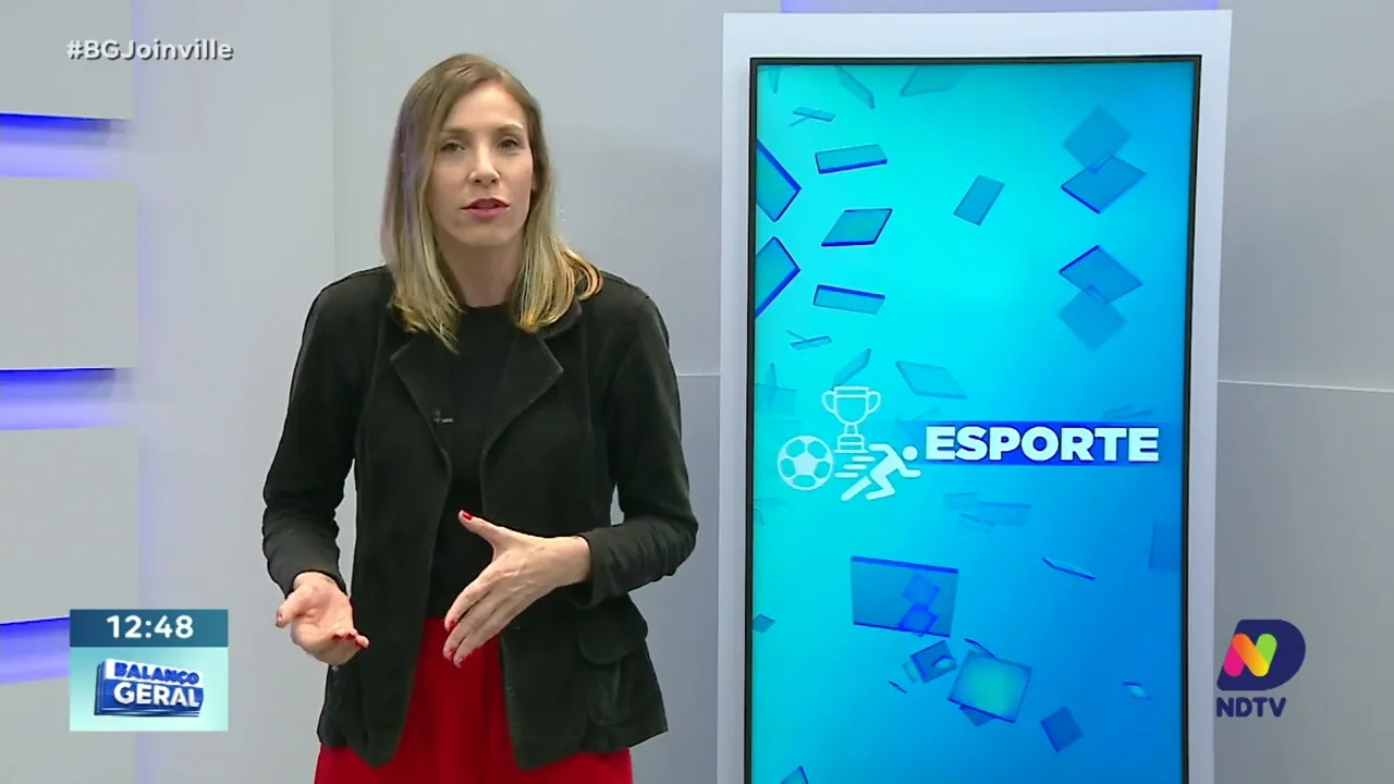 Reforços no Tricolor: JEC acerta contratação de centroavante e lateral para a Copa Santa Catarina