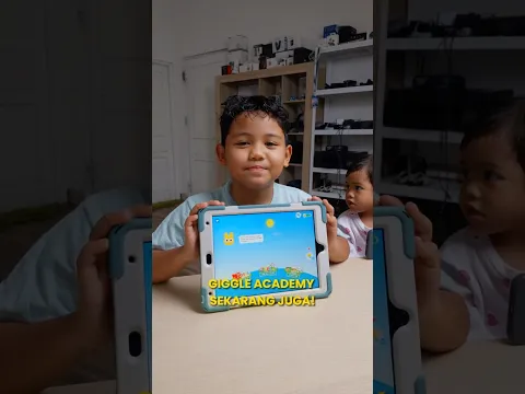 Aplikasi yg sangat membantu fawwaz dlm belajar Bahasa Inggris. Yuk Download Giggle Academy 🙌🏻