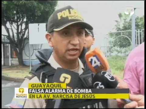 Falsa alarma de bomba en la av. Narcisa de Jesús