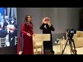 بالفيديو.. ردة فعل أحلام على محاولة عبدالمجيد عبدالله تقبيلها مرتين تشعل مواقع التواصل