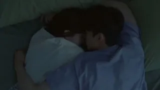 خلوه يجيني وحيل يحضني دندنها