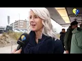 Download Lagu 'Palingpopulist' Mona Keijzer steekt Zandvoortse visboer Patrick Berg hart onder de riem