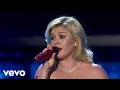 Download Lagu Kelly Clarkson - Silent Night (Official Video) ft. Trisha Yearwood, Reba McEntire