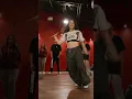 Download Lagu The knee drop was crazy 😱 #dance