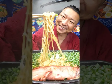 GIANT SQUID RAMEN!