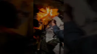 تص  افح  ك الي  دين ولا تح  س انه  ا بع  دك ي  دين            دندنها