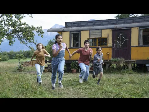 Official HD Trailer [Subtitled]