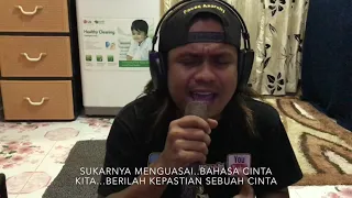 Download Di Badai Asmara - Satu Kali Jalan Cover Lagu Kumpulan Sera MP3